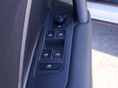 2025 Volkswagen Tiguan S