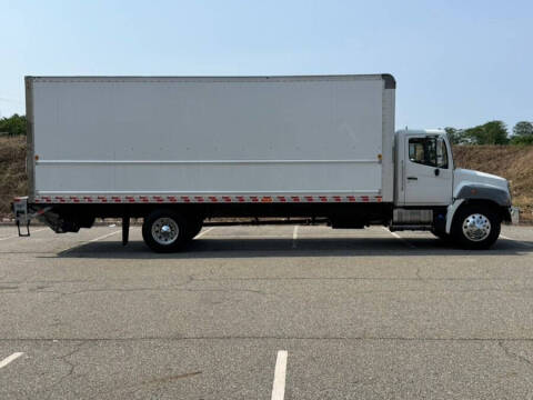 2020 Hino 268A