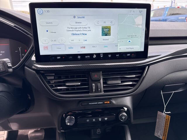 2025 Ford Escape Hybrid ST-Line