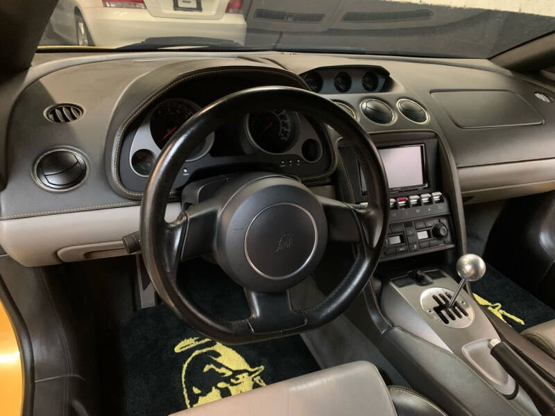 2004 Lamborghini Gallardo