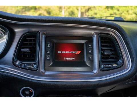 2016 Dodge Challenger SXT