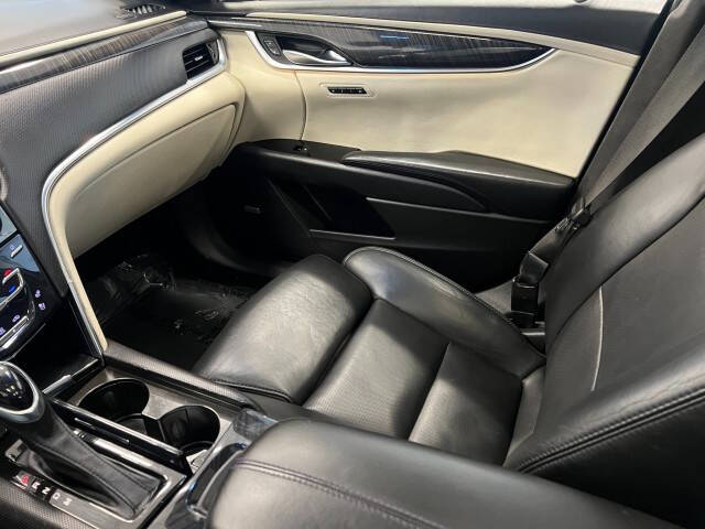 2014 Cadillac XTS Platinum Vsport