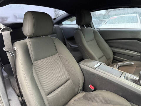 2014 Ford Mustang V6