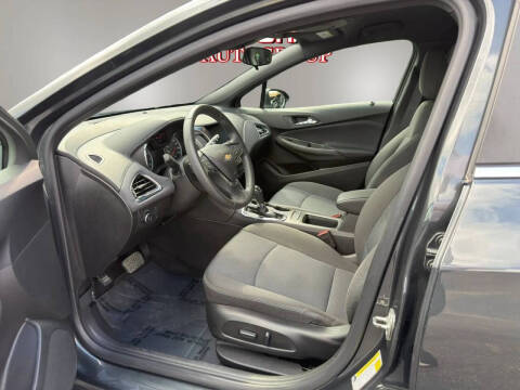 2018 Chevrolet Cruze LT Auto