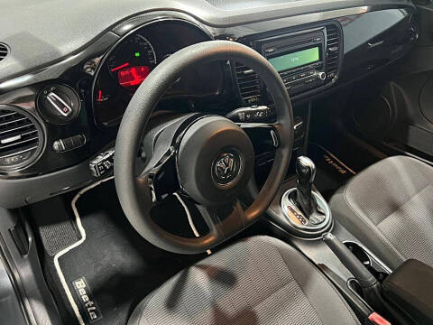 2014 Volkswagen Beetle 2.5L Entry PZEV