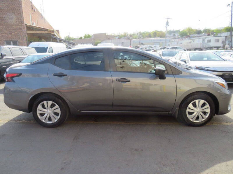 2025 Nissan Versa S