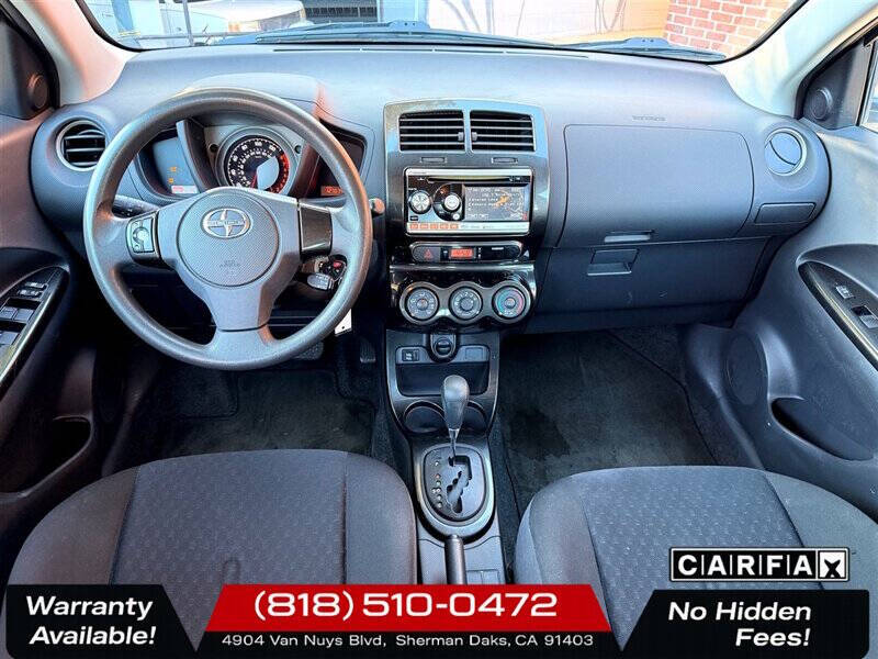 2010 Scion xD