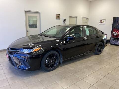 2019 Toyota Camry for sale at DAN PORTER MOTORS in Dickinson ND
