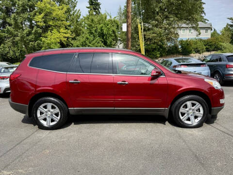 2011 Chevrolet Traverse LT