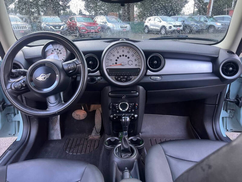 2013 MINI Hardtop Cooper