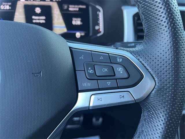 2022 Volkswagen Atlas Cross Sport V6 SEL Premium R-Line 4Motion