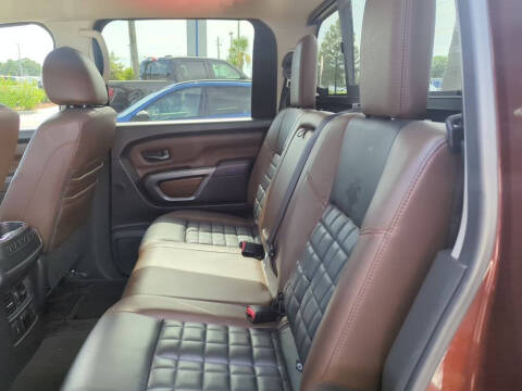 2017 Nissan Titan Platinum Reserve