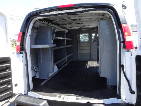 2017 Chevrolet Express 2500
