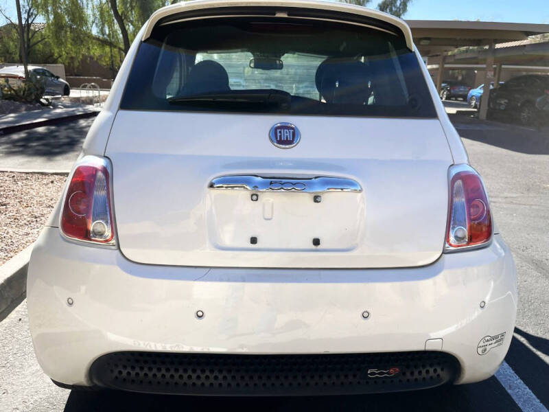 2014 FIAT 500e Battery Electric photo 18