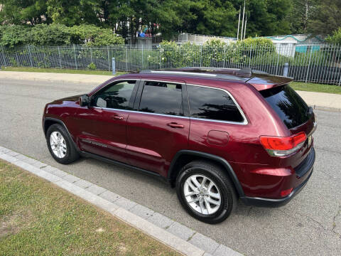 2017 Jeep Grand Cherokee Laredo