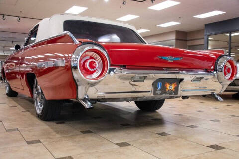 1962 Ford Thunderbird