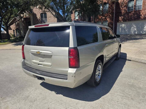 2015 Chevrolet Suburban LT