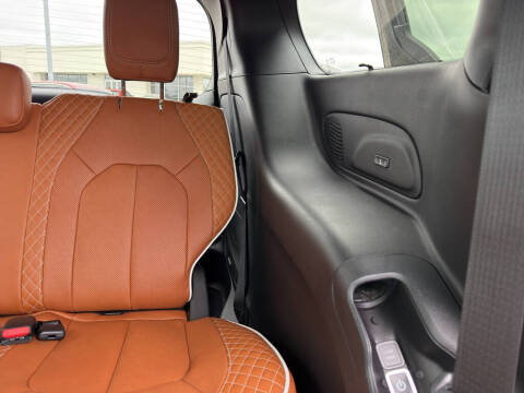 2026 Chrysler Pacifica Pinnacle