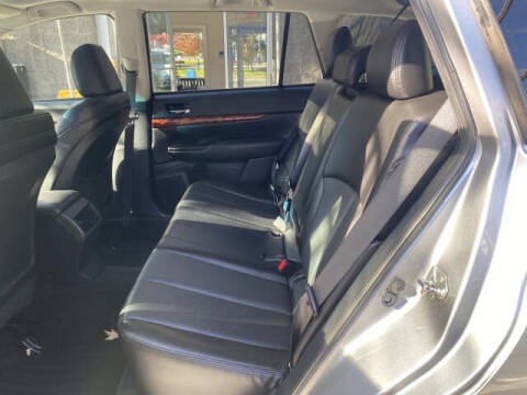 2011 Subaru Outback 2.5i Limited