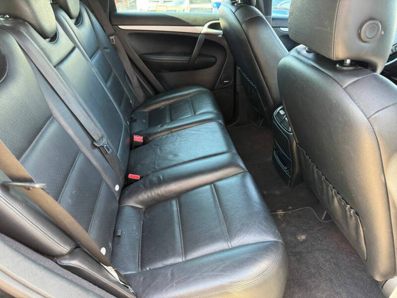 2010 Porsche Cayenne Tiptronic