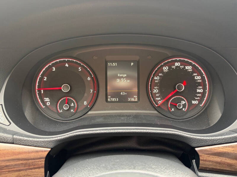 2022 Volkswagen Passat Limited Edition