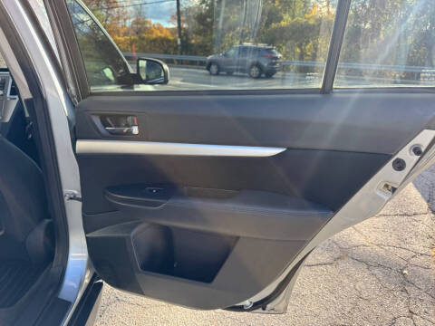 2013 Subaru Outback 2.5i Premium