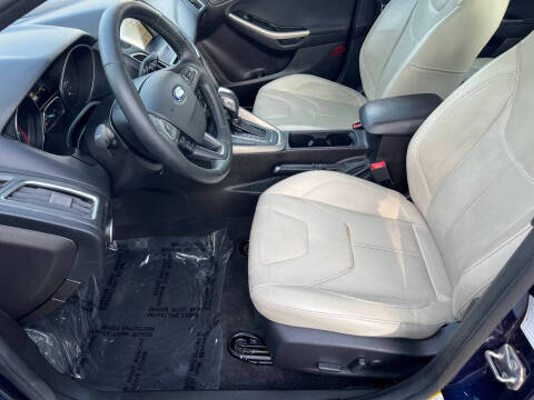 2017 Ford Focus Titanium