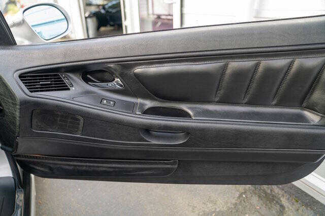 1994 BMW 850 CSi 36