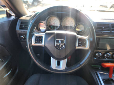 2012 Dodge Challenger SXT