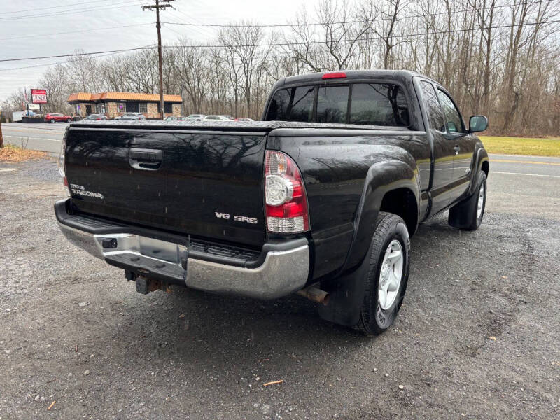 2010 Toyota Tacoma Base photo 5