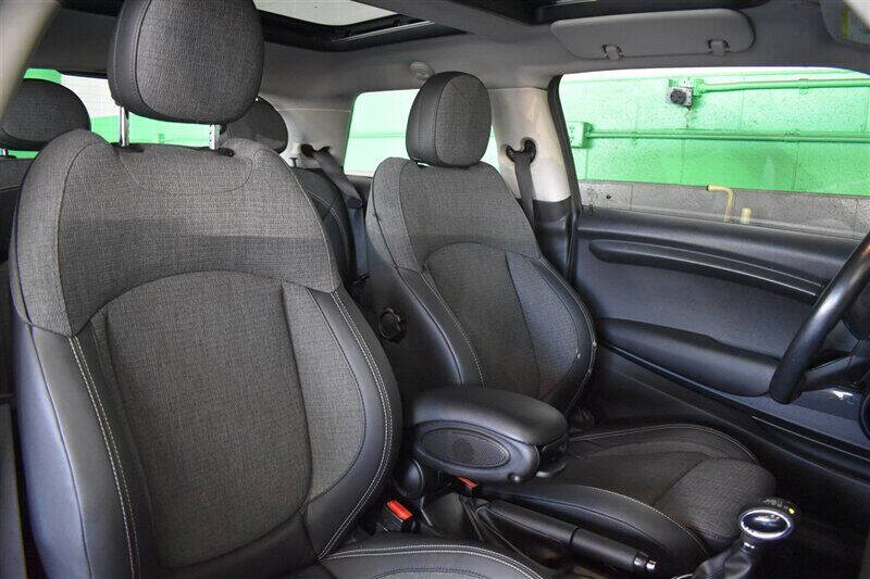 2014 MINI Hardtop Cooper