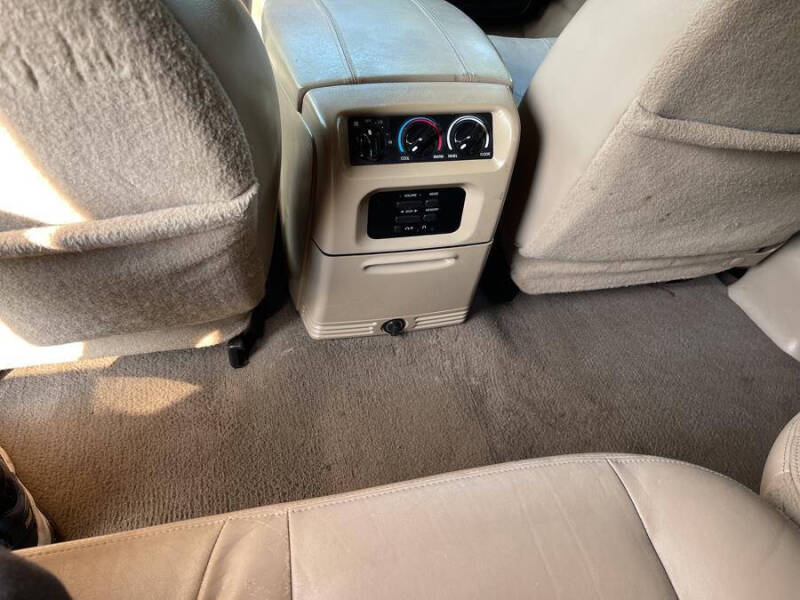 2001 Ford Expedition Eddie Bauer