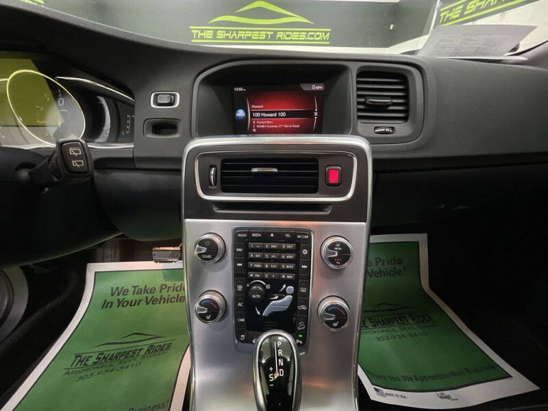 2018 Volvo V60 Cross Country T5 Premier