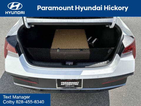 2025 Hyundai Elantra Hybrid SEL Sport