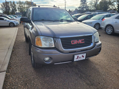 2005 GMC Envoy for sale at J & S Auto Sales in Thompson ND