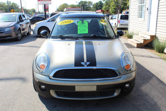 2009 MINI Cooper Clubman for sale at Auto Force USA in Elkhart, IN