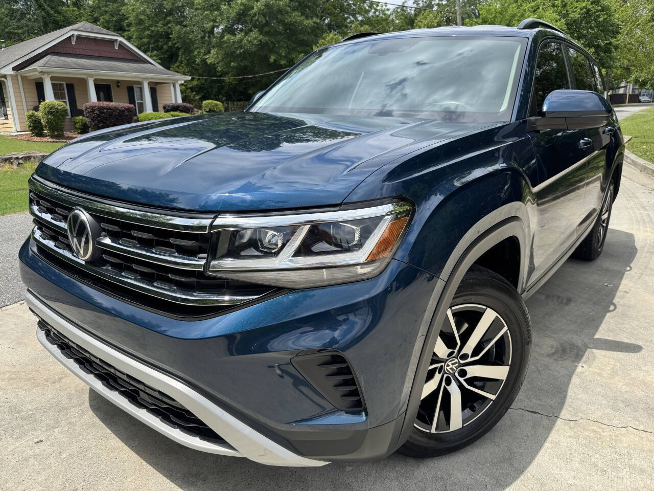 2021 Volkswagen Atlas 2.0T SE's photo