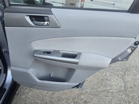 2010 Subaru Forester 2.5X Limited