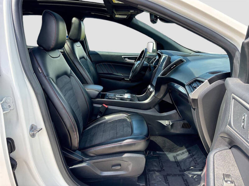 2021 Ford Edge ST-Line