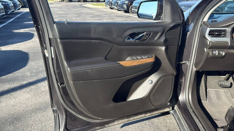 2018 GMC Acadia SLE-2