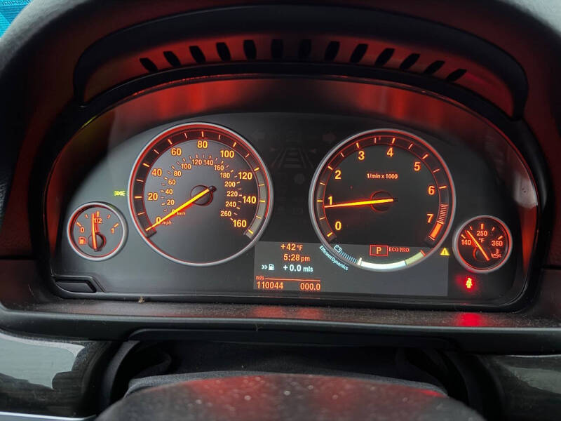 2012 BMW 5 Series 535i