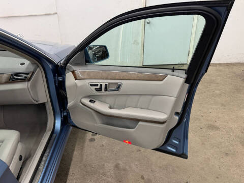 2011 Mercedes-Benz E-Class