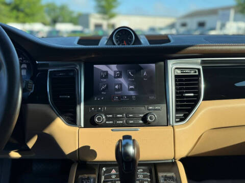 2018 Porsche Macan S