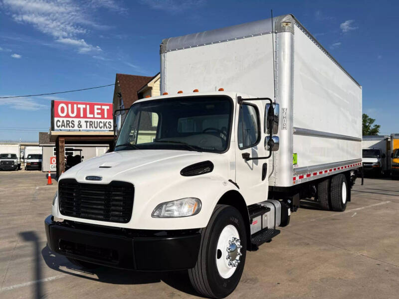 2015 Freightliner M2 106
