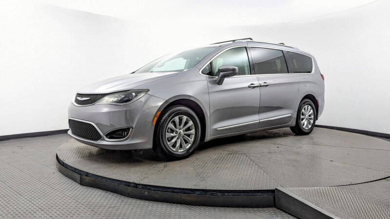 2019 Chrysler Pacifica Touring L
