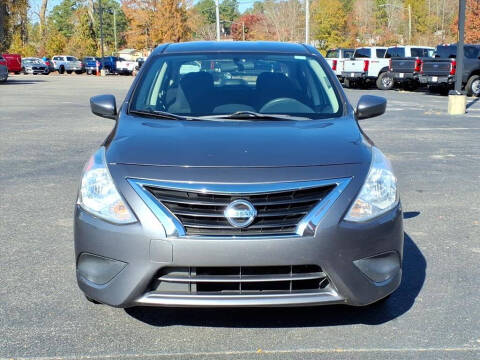 2017 Nissan Versa 1.6 S