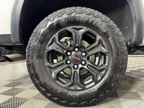 2025 GMC Canyon Elevation