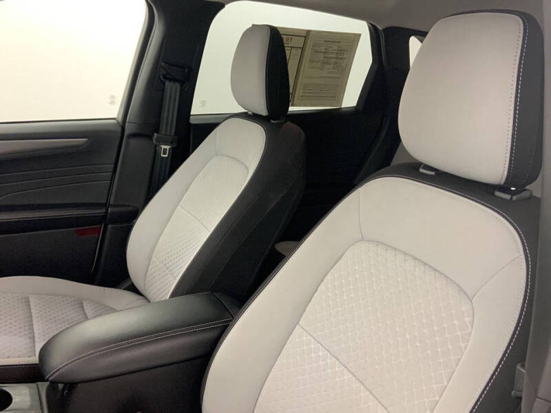 2023 Ford Escape Hybrid Active