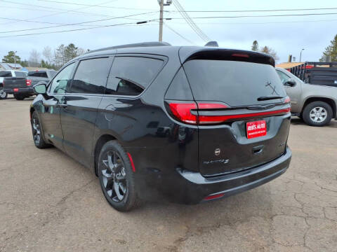 2022 Chrysler Pacifica Limited