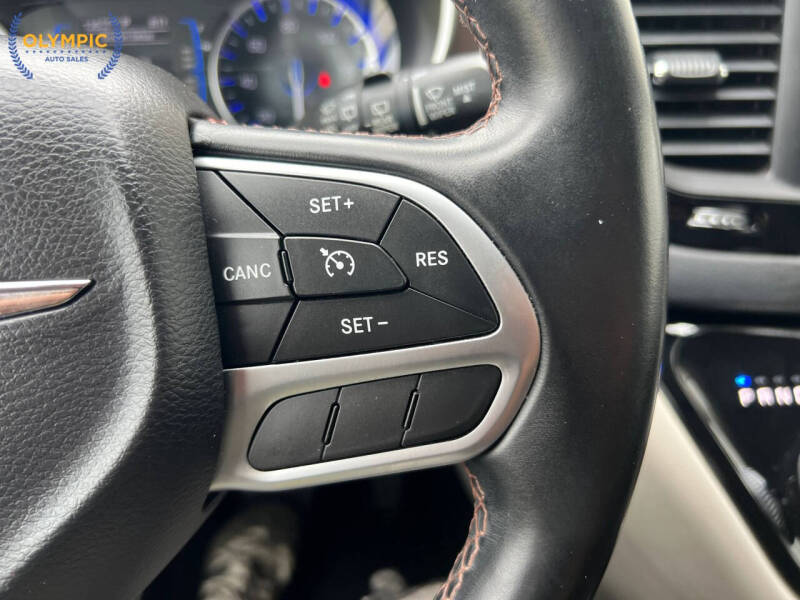 2017 Chrysler Pacifica